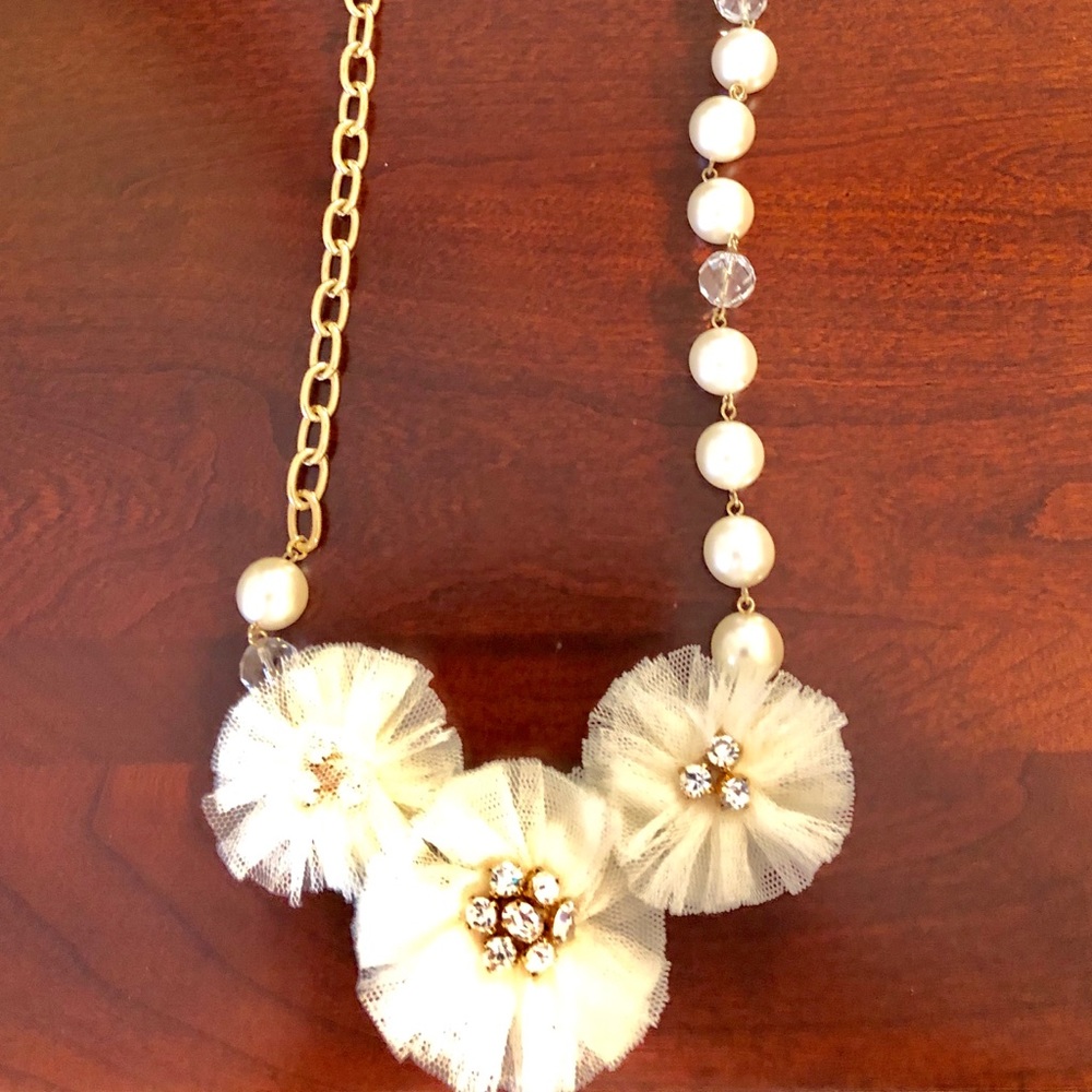 Ann Taylor long necklace - very unique!